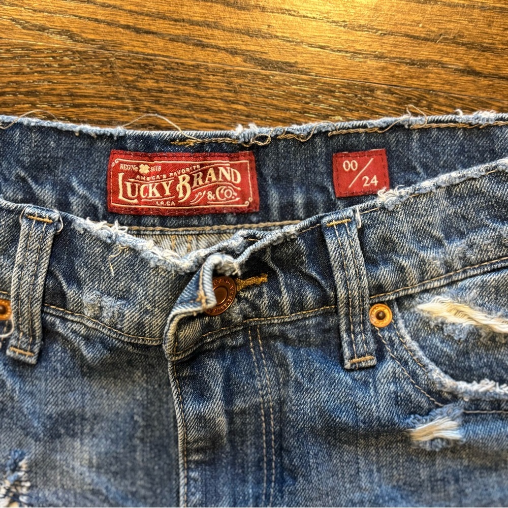 Lucky Brand Blue Distressed Jean Shorts Raw Hem - Picture 6 of 7